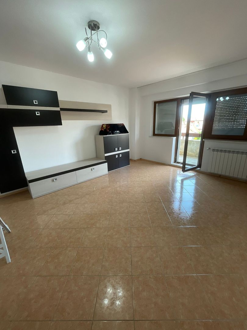 Apartament cu 2 camere de vânzare in zona centrala Alba Iulia - Poză 1