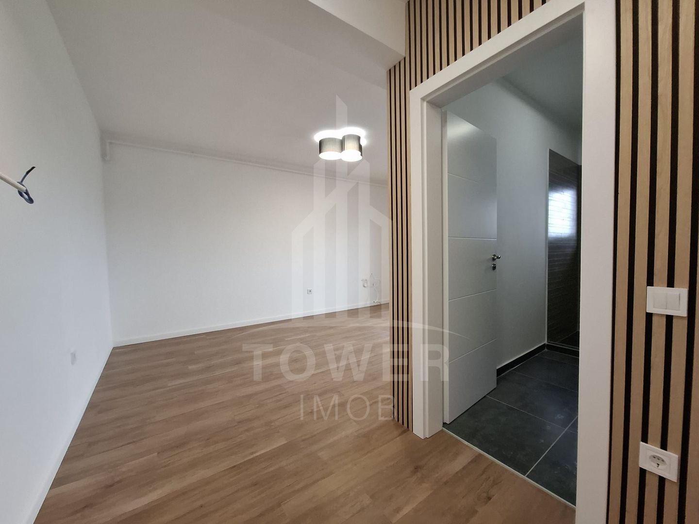 APARTAMENT DE VÂNZARE CU GRĂDINĂ – ZONA LACUL LUI BINDER - Poză 4
