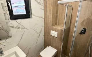 Apartament 3 camere de vanzare Pacurari - Poză 1