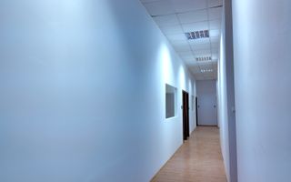 Spatiu de birouri de 500 m2- Etaj complet de inchiriat in zona Grozavesti - Poză 3