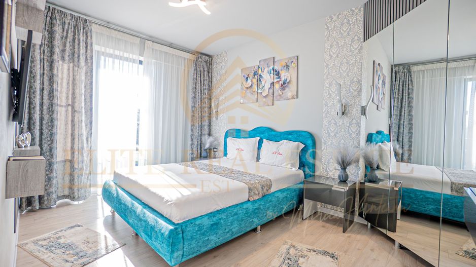 Răsărit peste mare, apus peste lac – apartament premium în Mamaia - Poză 8