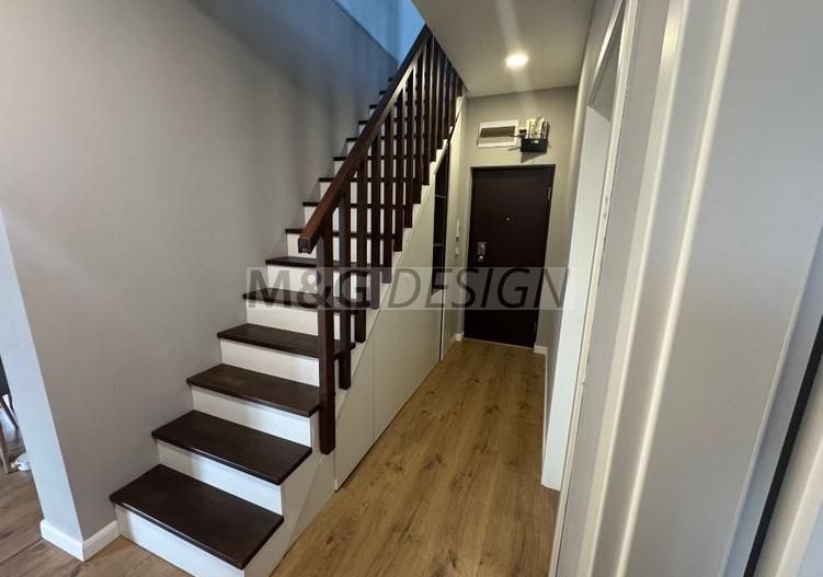 Apartament  Dumbrăvița 4 camere cu scara interioara - Poză 10