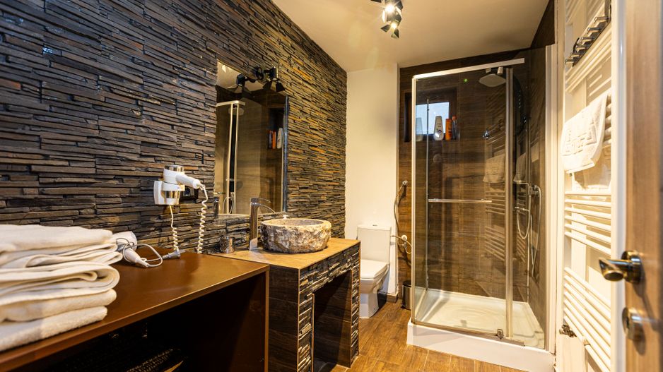 Exclusivitate -  Apartament de 2 camere, cu grădină proprie. - Poză 7