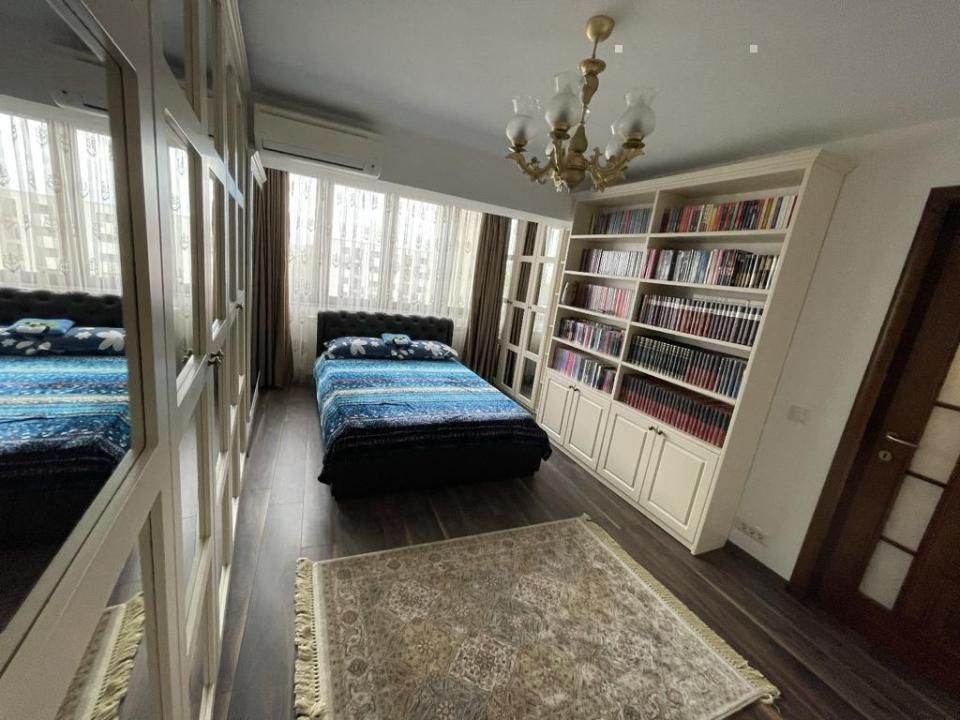 Unirii - P-ta ALBA IULIA, apartament 3 camere decomandate, etaj 5 - Poză 9