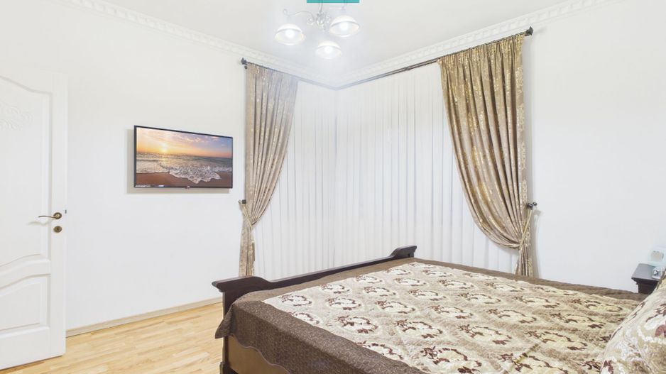 Casă de lux Oncea, piscină, 400 mp - Poză 40