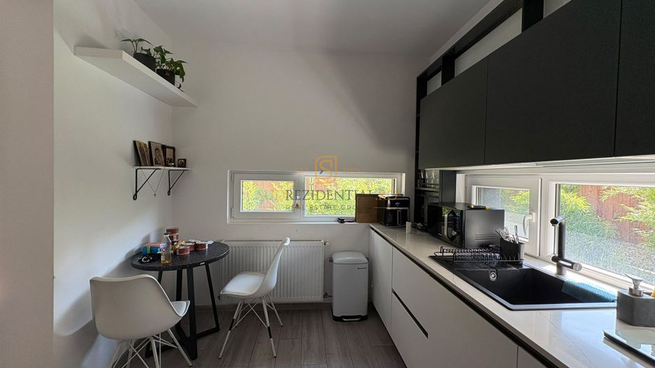 Duplex modern cu 4 camere, curte amenajata, com.Berceni - Poză 13