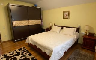 Vila  Frumoasa , Sibiu ,6 camere , 5 Bai , mobilata ,utilata - Poză 21