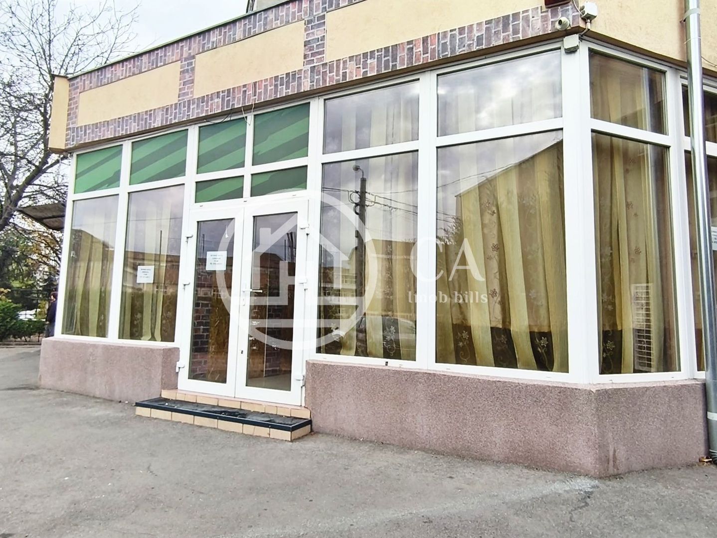 Spatiu comercial de inchiriat in zona Rogerius, Oradea - Poză 10