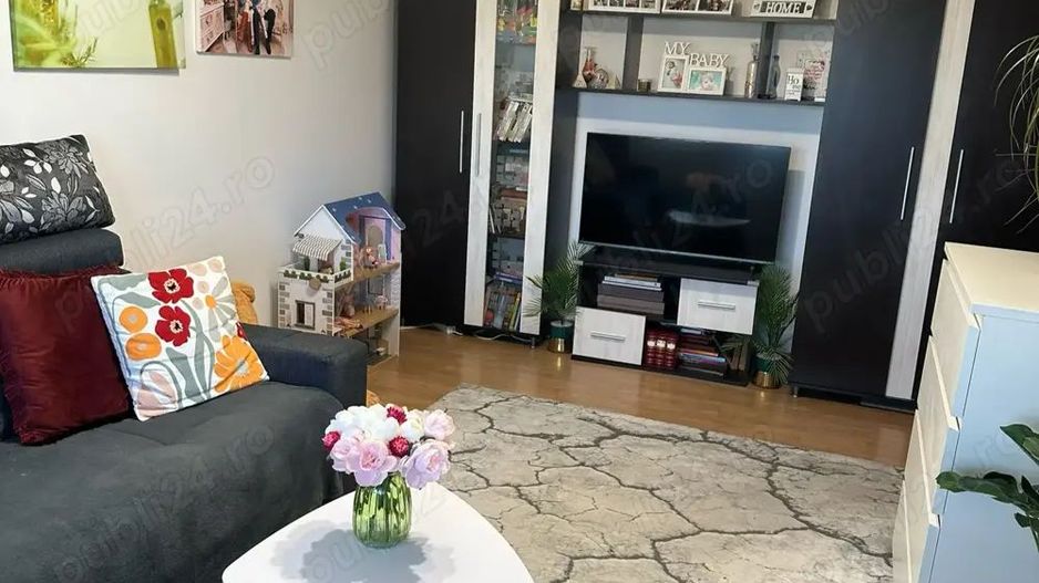 BRASADAS vinde ap 3 cam etaj 4/4 in Micro 17. - Poză 2