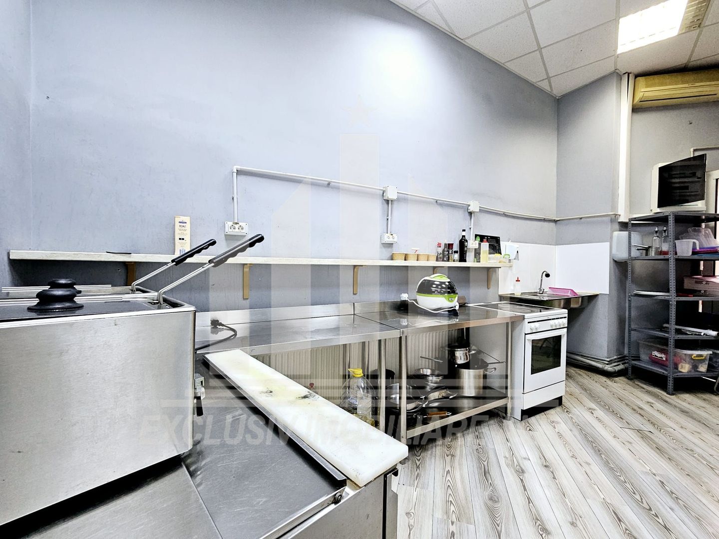 Spatiu comercial de inchiriat, Cetate - Poză 3