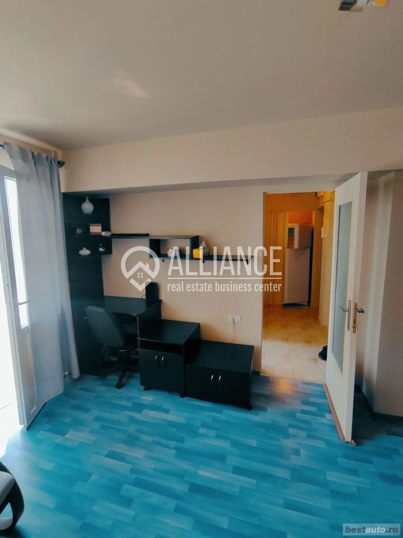 Piața Ovidiu, Constanța-Apartament deosebit de închiriat (Cod 008) - Poză 9