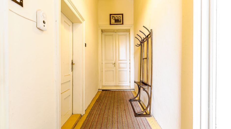 VÂNDUT! Apartament de 138 mp, Revoluției, Arad, - Poză 7