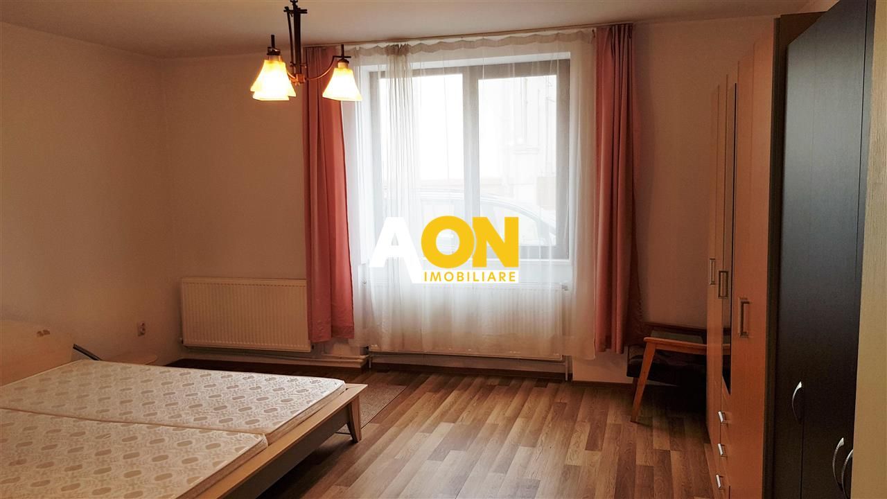 Apartament la casa, 2 camere, 80 mp utili, Centru, zona ANAF - Poză 3