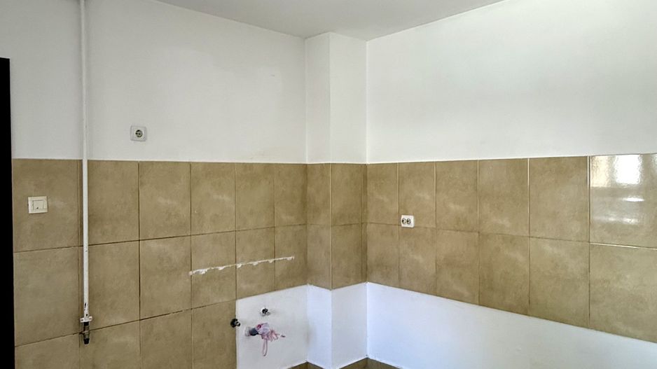 IMOBIL CU MULTIPLE DESTINATII - Poză 6