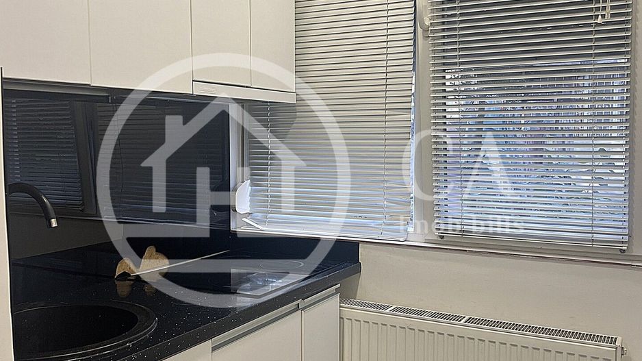 Apartament cu o camera de vanzare in Rogerius Oradea - Poză 8