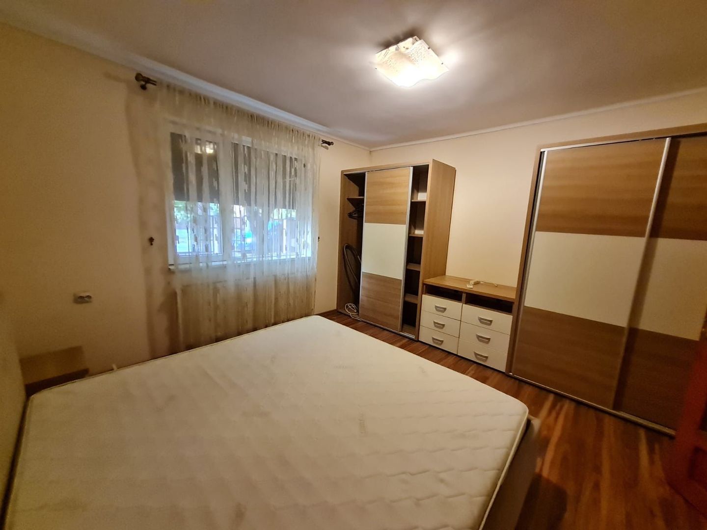 Casa cocheta zona Lipovei - Poză 5