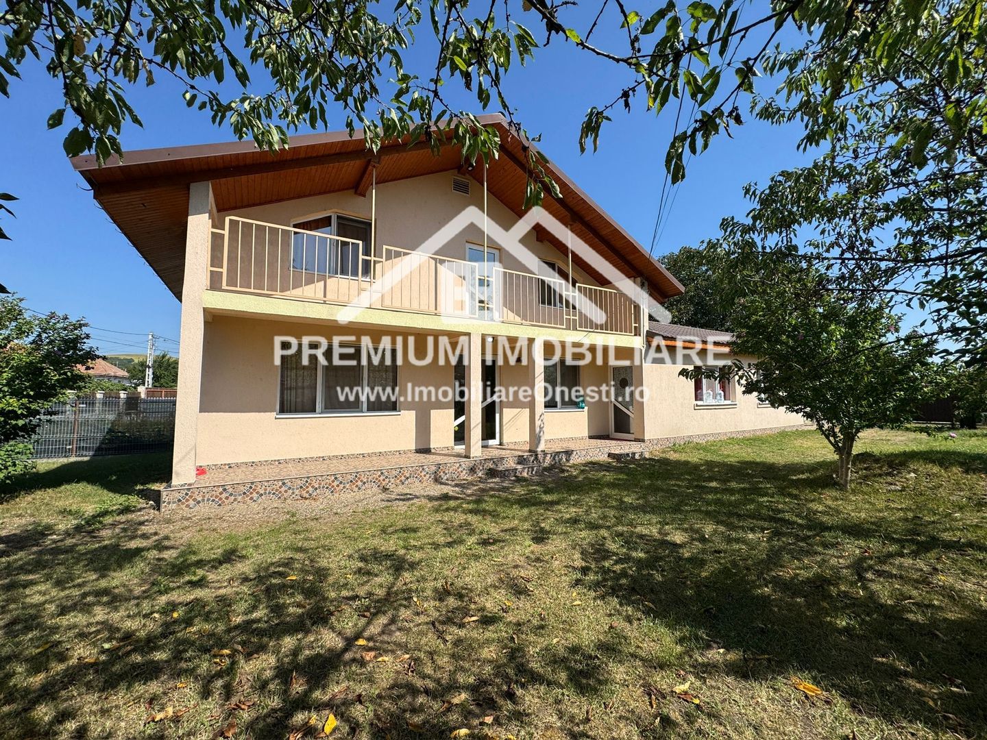 Casa de vanzare in Bogdanesti - Poză 1
