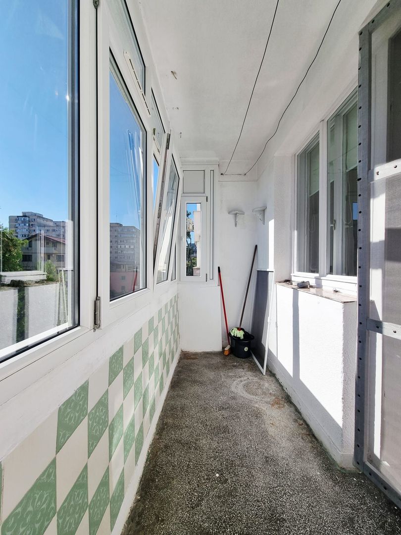 MILITARI LUJERULUI METROU 2 Camere Etaj 2din4 Bloc Reabilitat Termic - Poză 16