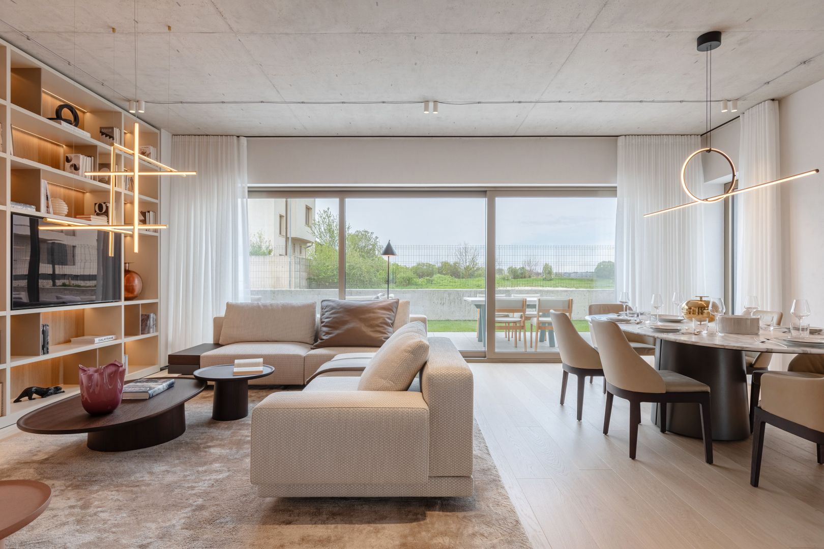 VILA PREMIUM | 5 CAMERE | LANGA LACUL BANEASA - Poză 4