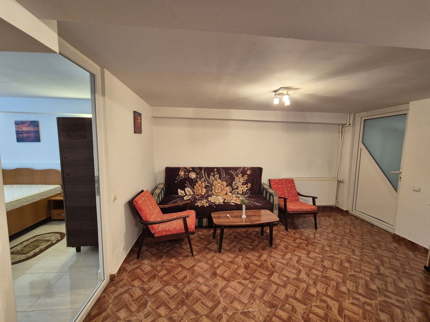Apartament cu 2 camere - piata Unirii - Poză 3