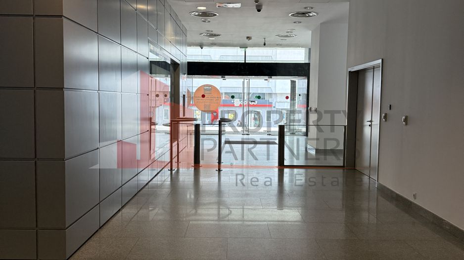 Spatiu comercial / birou Metav Business Center - Poză 6