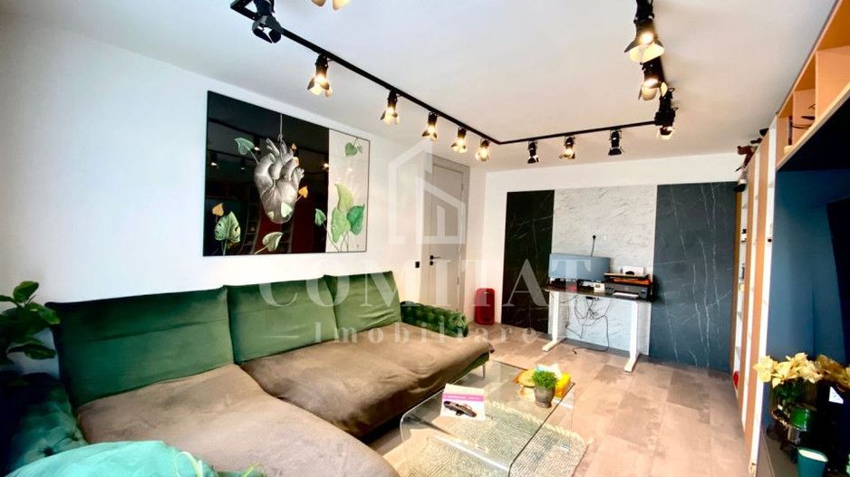 Apartament 3 camere ultrafinisat | zona UMf - Poză 2