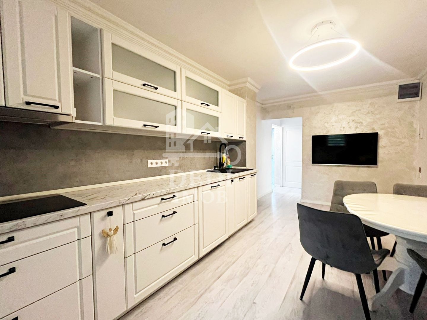 Apartament 3 camere de inchiriat in zona Decebal, Oradea - Poză 6