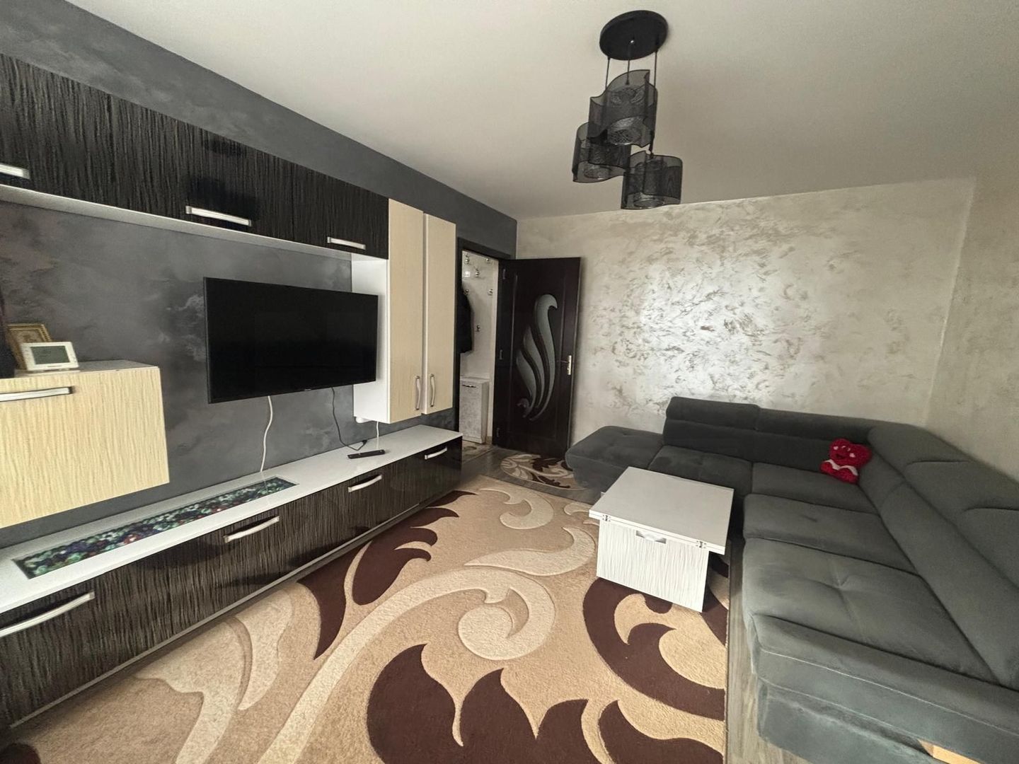 APARTAMENT 2 CAMERE DE ÎNCHIRIAT | GEORGE ENESCU | PARTER | 400 € - Poză 1