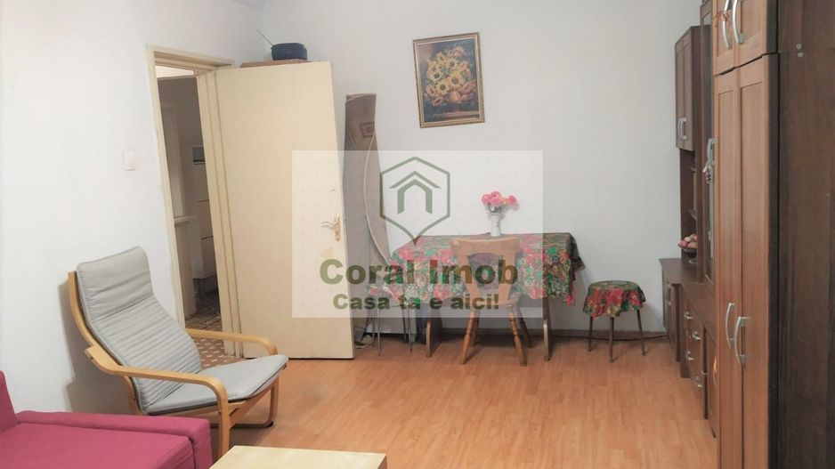 Inchiriere apartament cu 3 camere decomandate  în zona Iancului - Poză 1