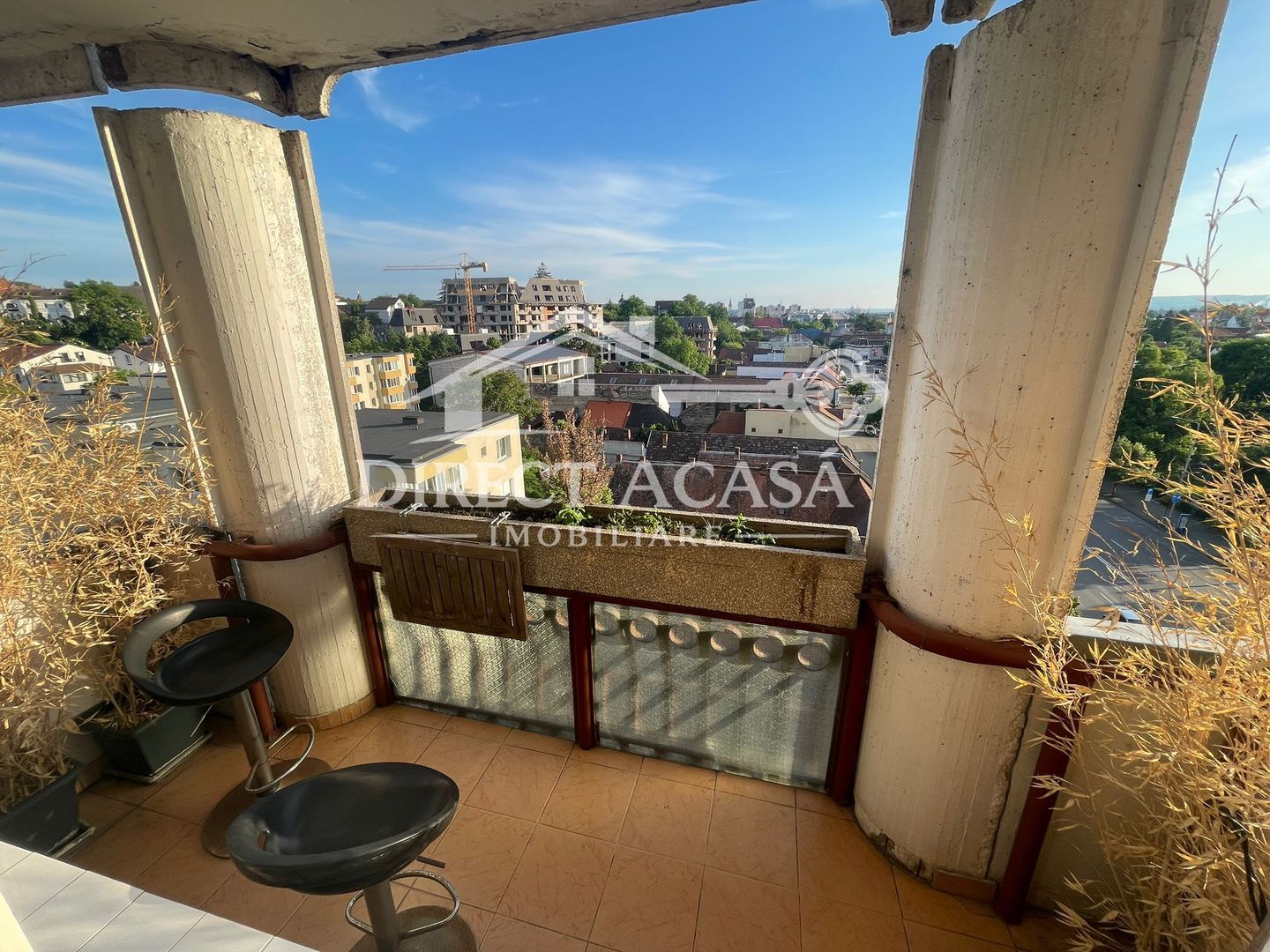 Apartament cu 4 camere de inchiriat-Str Republici-Zona 7 Noiembrie - Poză 8