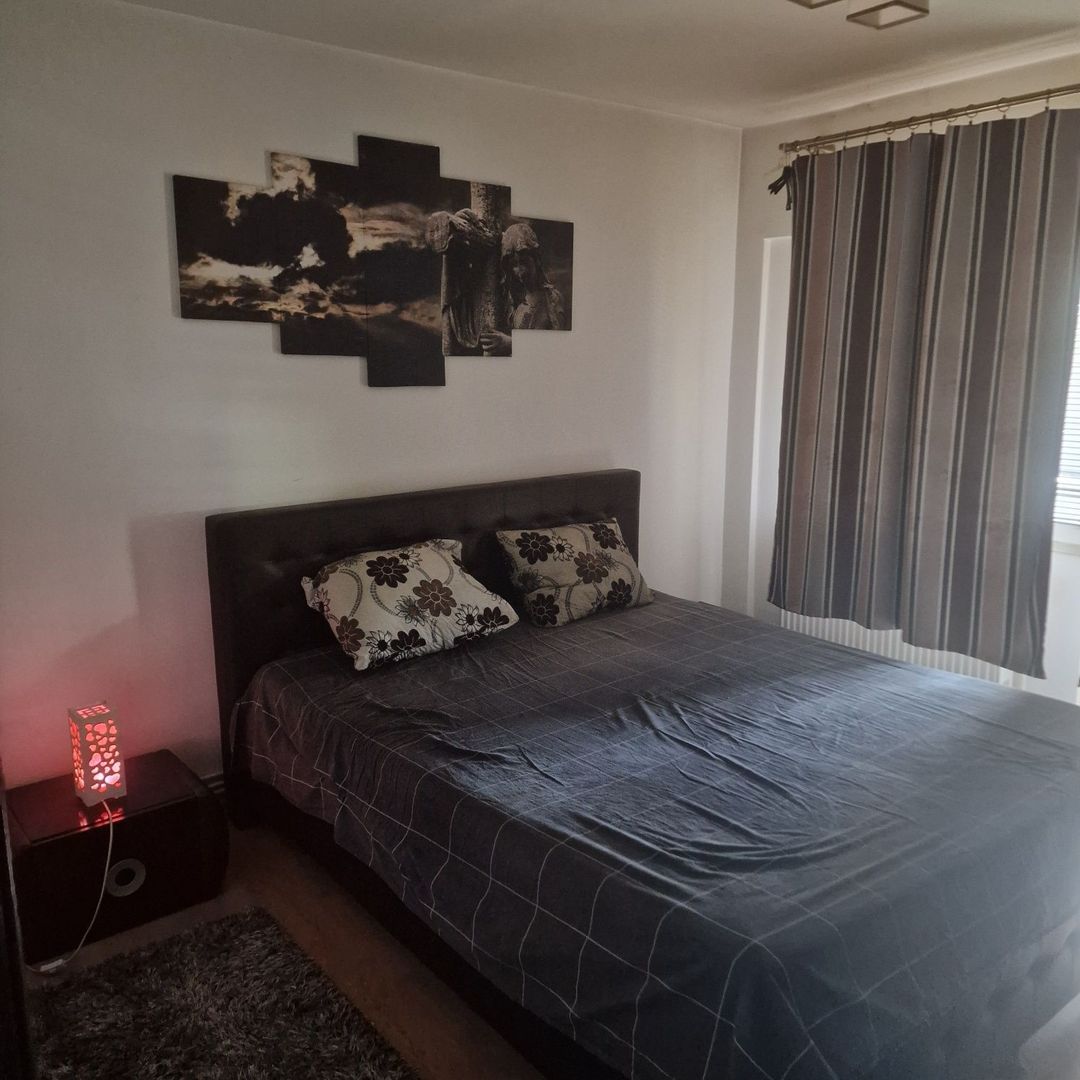 BRASADAS vinde ap 2 cam, Carpati 2 etaj 2/4. - Poză 3