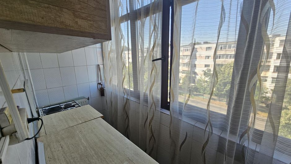 De închiriat apartament 3 camere - Prundu, stradal, lângă Kaufland - Poză 5