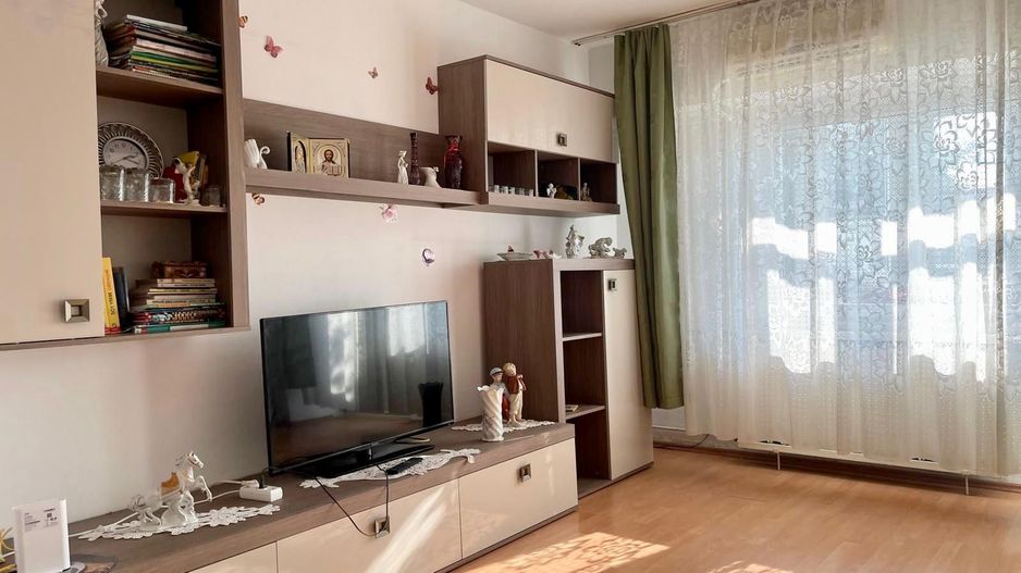 GARSONIERA la Mall Vitan, 39 mp, et 4, renovata, mobilata nou - Poză 1