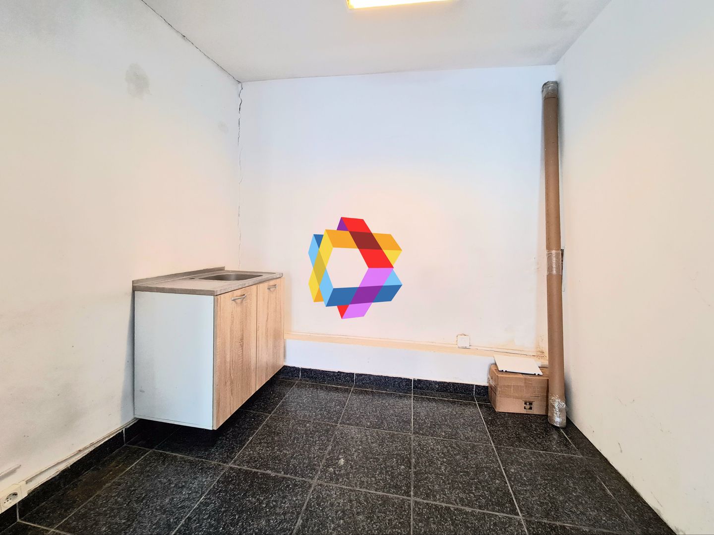 Spatiu birouri de închiriat Brasov - 27 mp # spatii-comerciale-brasov.ro - Poză 4