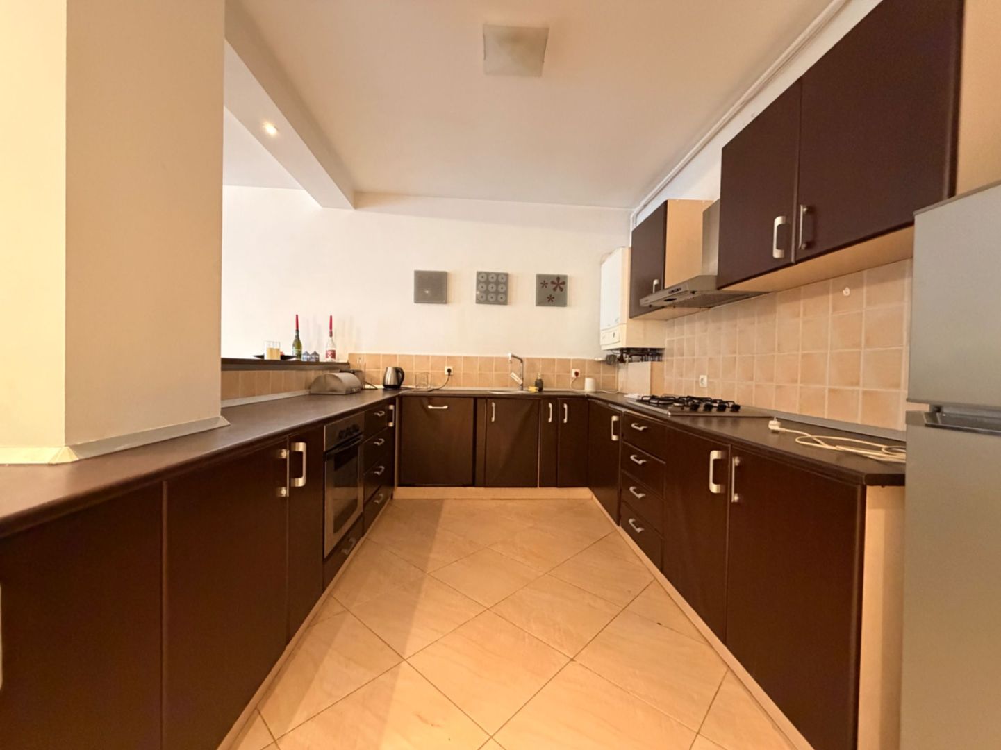APARTAMENT 2 CAMERE | 76MP UTILI | BLOC 2009 - Poză 5