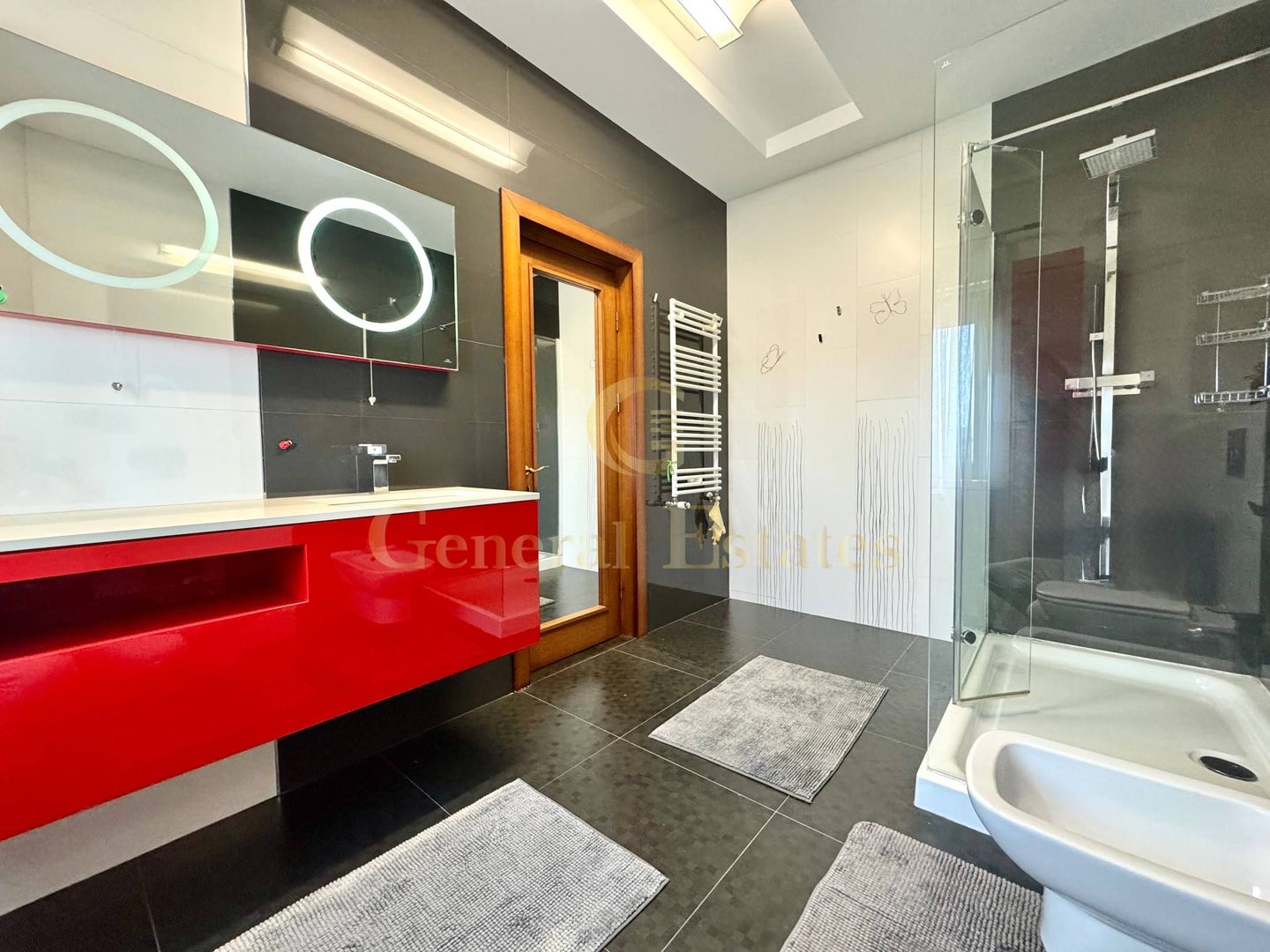 Vînzare Casă în 3 Nivele -Hlincea - 343 m.p. - Poză 19