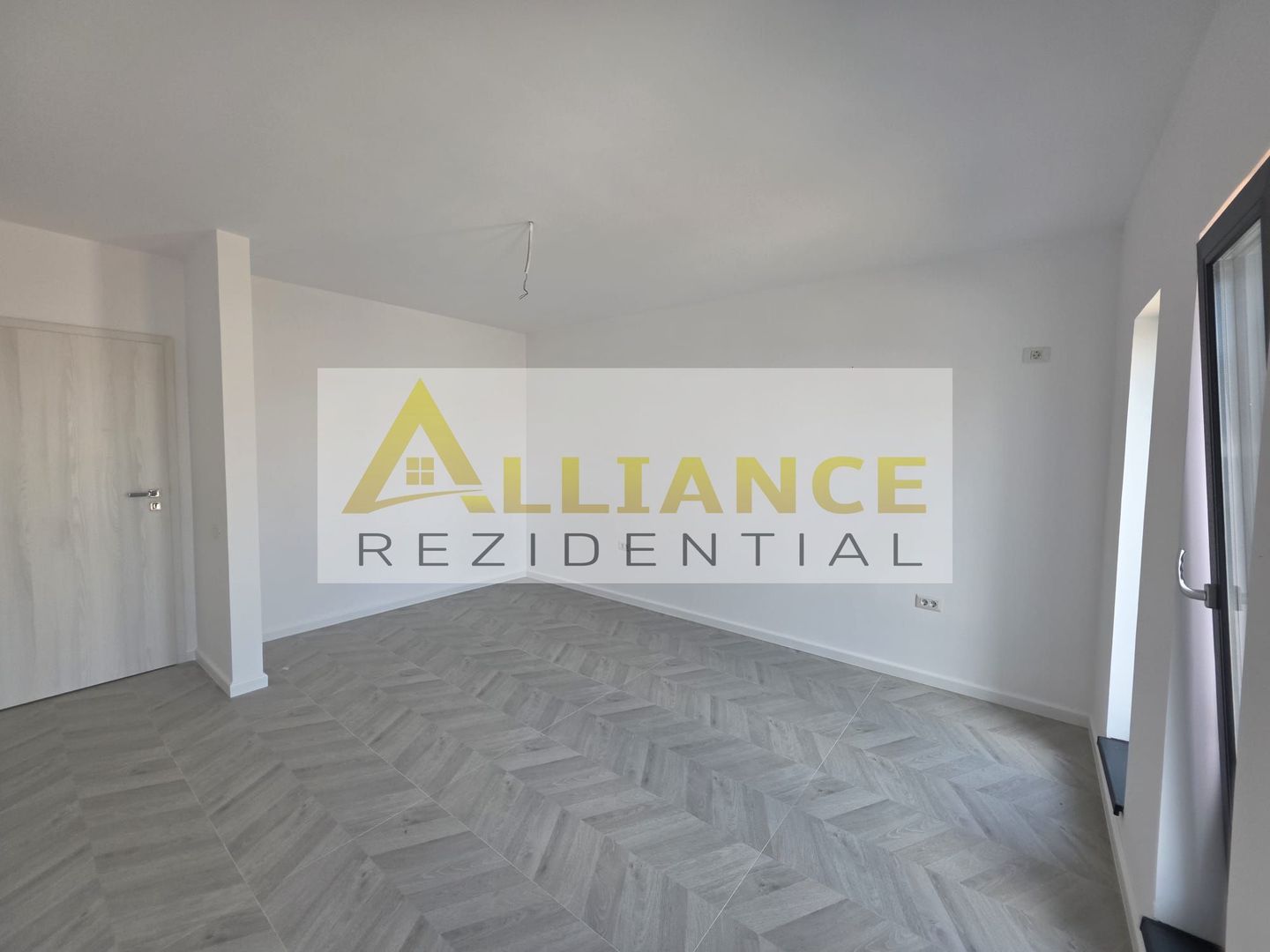 Casa 4 Camere | Teren 430 mp - Poză 12