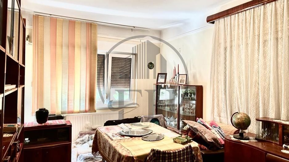 Apartament 3 camere de vanzare- B-dul Mamaia - Poză 9