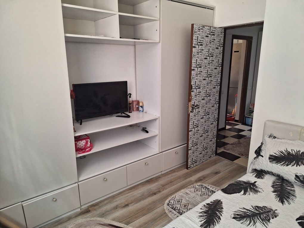 Inchiriez Apartament 2camere - Poză 4