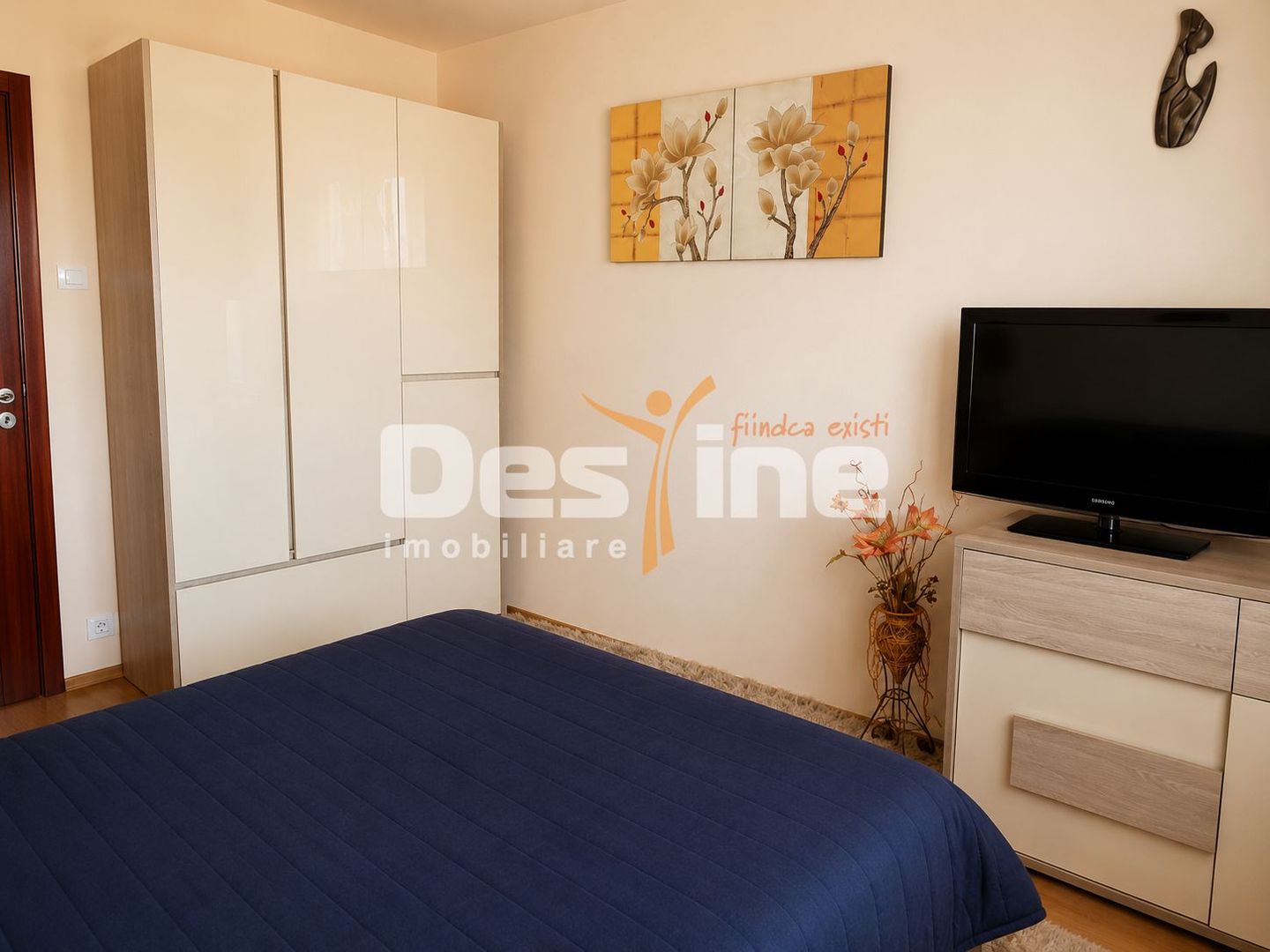 De vânzare apartament 3 camere decomandat, complet mobilat și utilat – - Poză 4