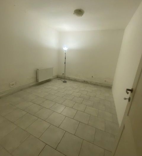 SPATIU COMERCIAL CU MULTIPLE DESTINATII CENTRAL - Poză 31