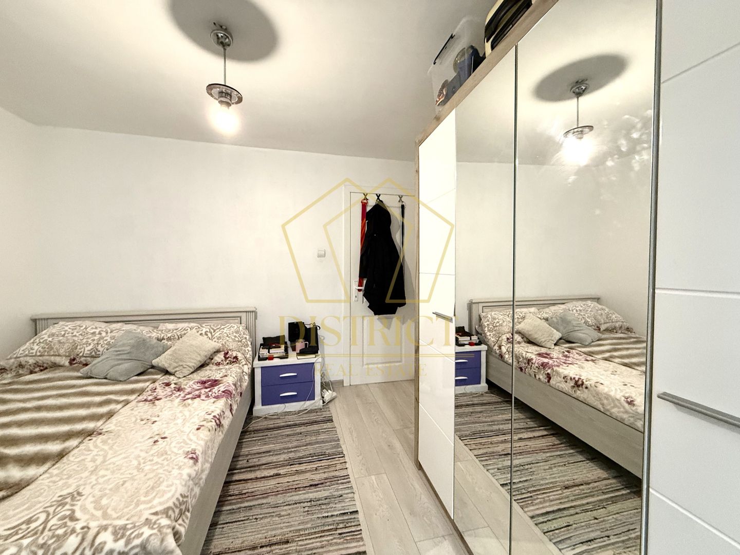 Apartament decomandat cu 3 camere | Soarelui - Poză 2
