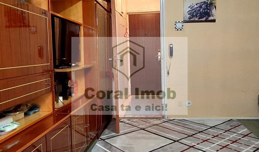 Vanzare garsoniera cu balcon Piata Minis, Costin Georgian, Titan - Poză 12