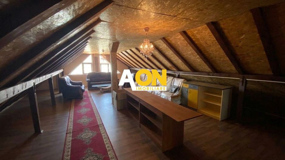 Casa Individuală 7 Camere, 2 Băi,  250 mp Utili - Poză 18