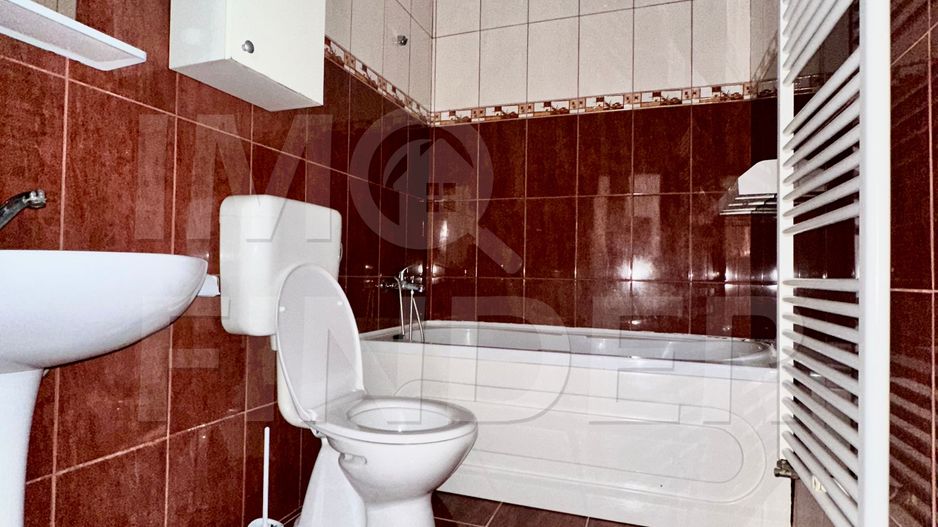 Spatiu amenajat ca locuire, 57 mp, demisol luminos, garaj inclus în Bună Ziua - Poză 11