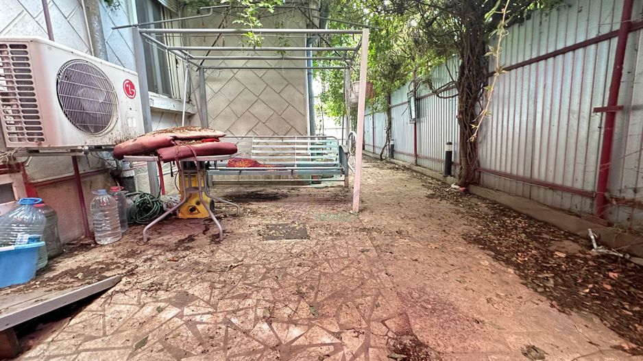 Casa singura in curte Parcul Carol - Poză 3