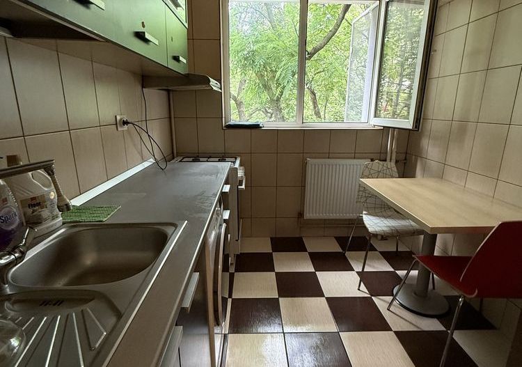 2 camere Piata Minis, etaj 2, pet friendly, pret negociabil - Poză 4
