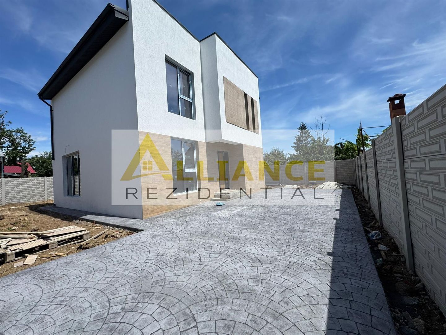 [Primarie] Vila individuala | 5 camere - 3 bai - Poză 1