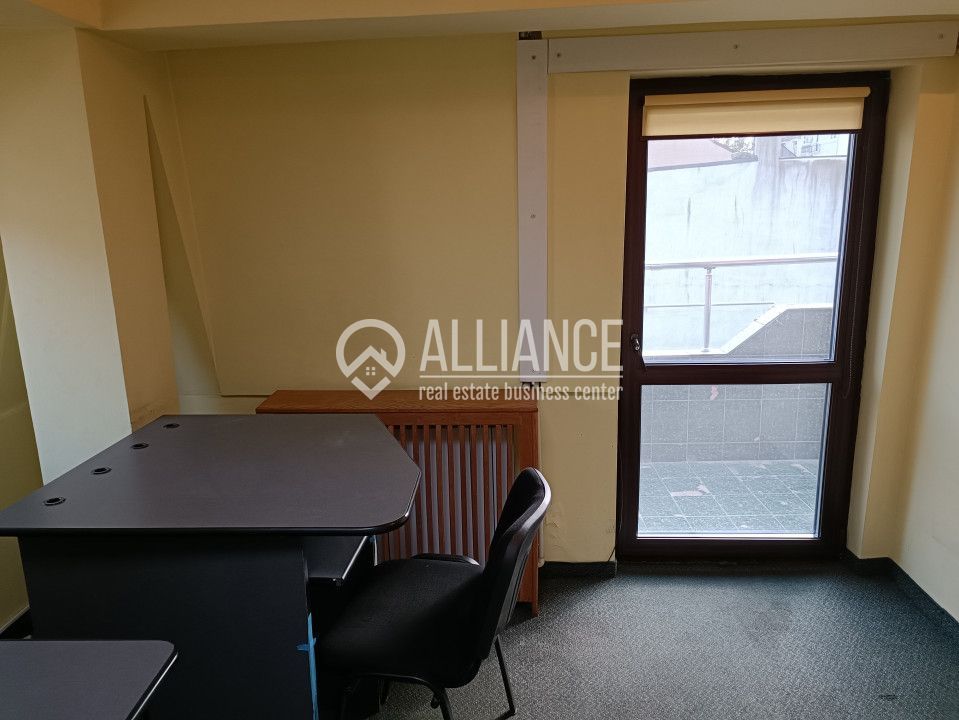 CENTRU PIATA UNIRII(COD03) - Birou cu terasa si grup sanitar propriu ! - Poză 10