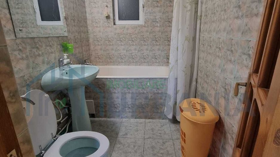 Apartament 2 camere decomandat zona Nicolina II - Poză 8